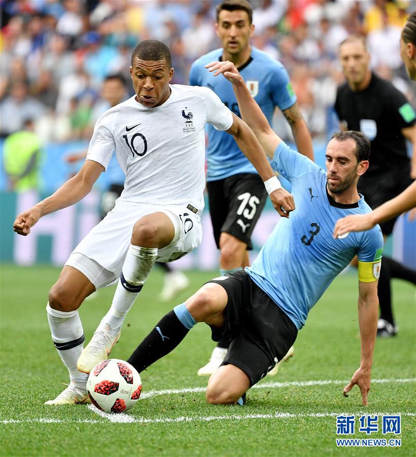 正是巴黎需 正是巴黎需